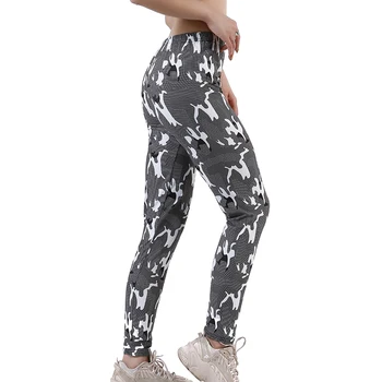 VISNXGI קצר חותלות נשים כושר בגדים לדחוף את Capris Leggins אימון ספורט ריצה יוגה מכנסיים פס צבעוני הדפס את המכנסיים.