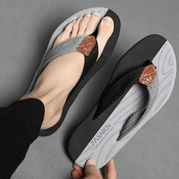 אנשים חדשים של כפכפים סנדלי קיץ נעלי גברים אופנה אנטי להחליק גברים חוף נעלי חוצות נעלי הליכה גודל גדול 47