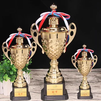 להתאמה אישית מסחרית גדולה מכוסה מתכת גביע גביע כדורגל כדורסל פרס מדליית מזכרת אוניברסלי הגביע