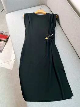 צוואר עגול מוצק צבע תלת מימדי Pin-קישט שמלת אישה קיץ 2023 צרפתי חושף המותניים ללא שרוולים שמלות